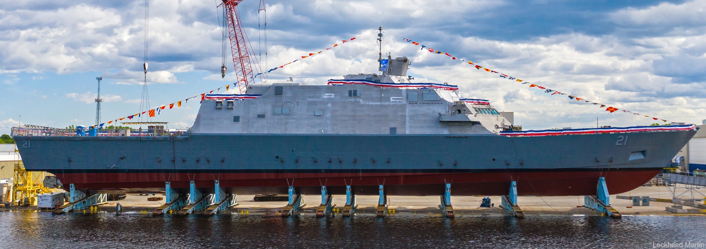 lcs-21 uss minneapolis saint paul freedom class littoral combat ship us navy fincantieri marinette marine 16