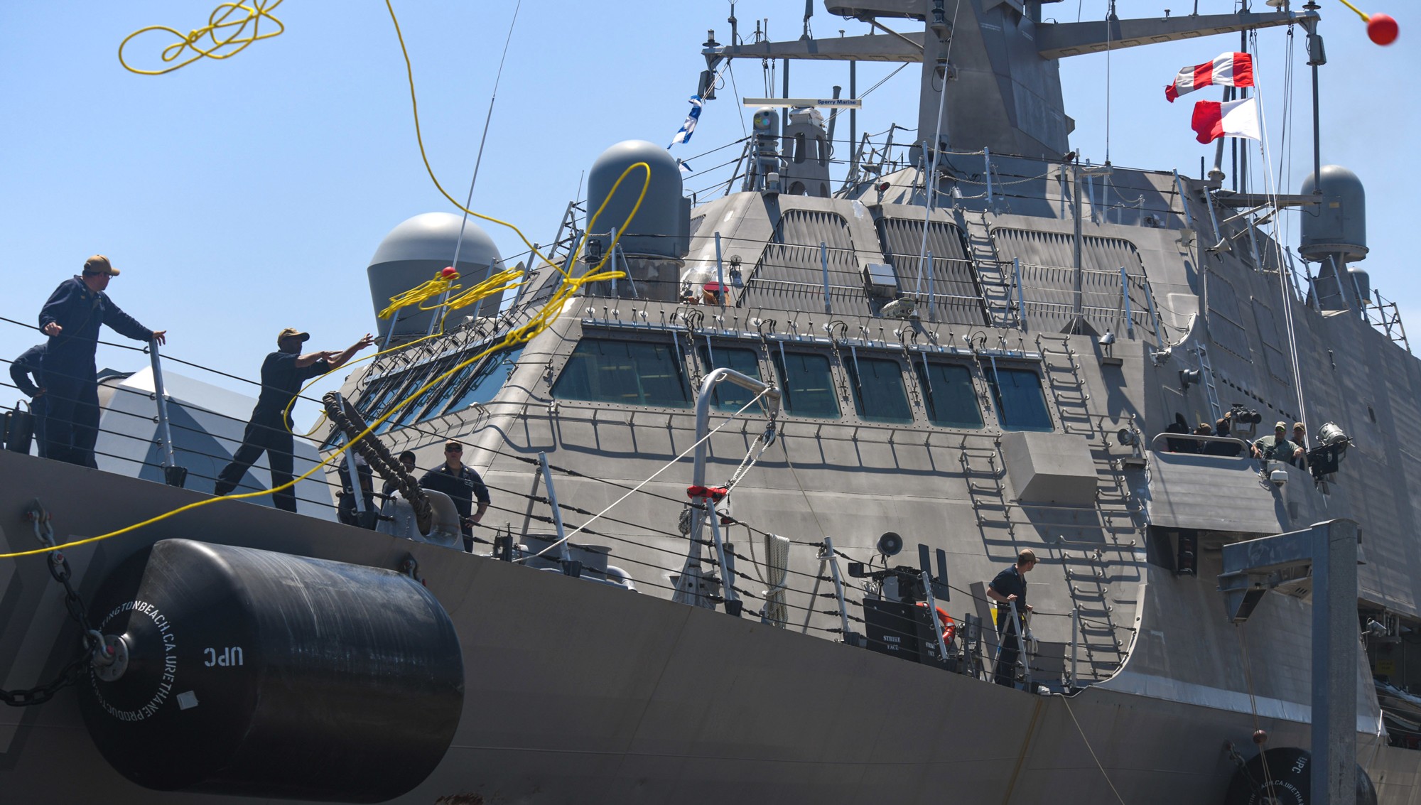 lcs-21 uss minneapolis saint paul freedom class littoral combat ship us navy 25 new london groton