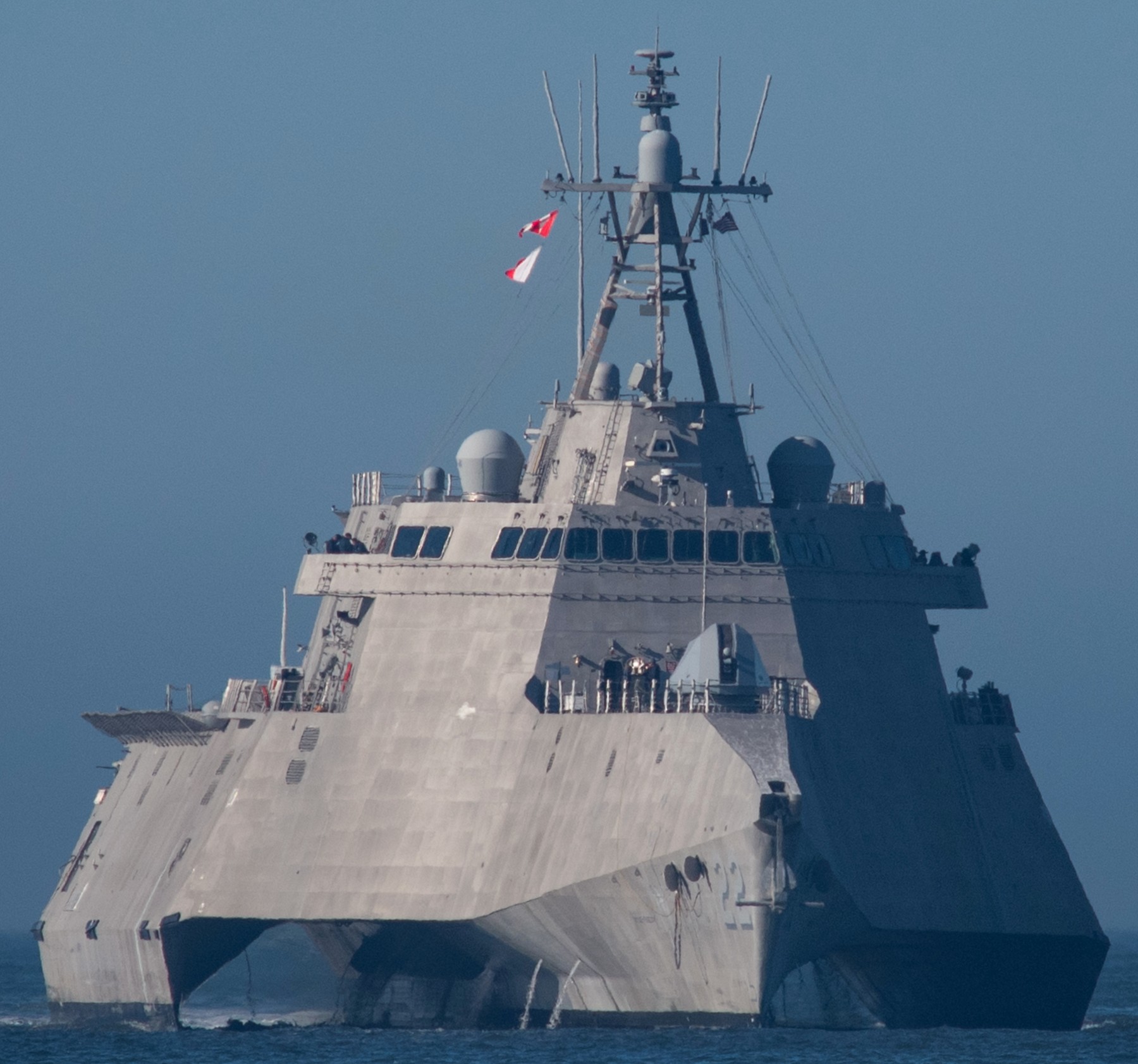 lcs-22 uss kansas city independence class littoral combat ship us navy port hueneme 19