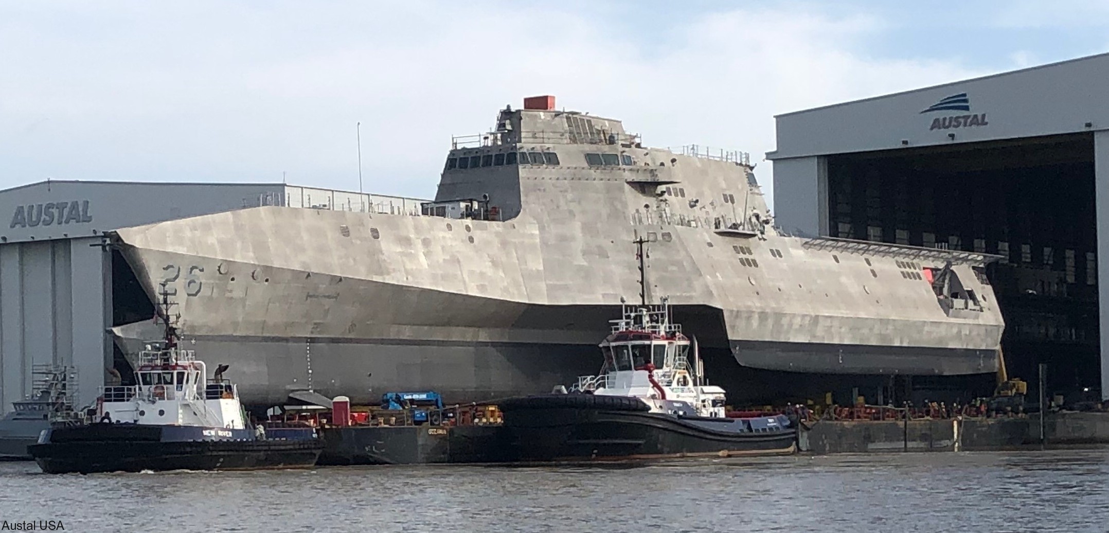 lcs-26 uss mobile independence class littoral combat ship us navy 05 roll out austal mobile alabama