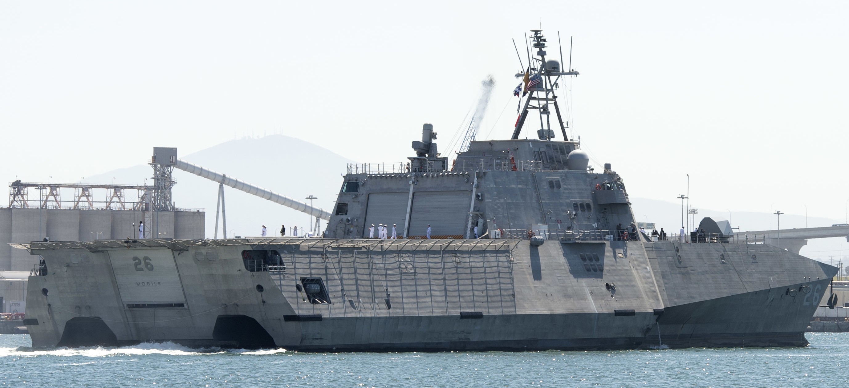 lcs-26 uss mobile independence class littoral combat ship us navy san diego california 11