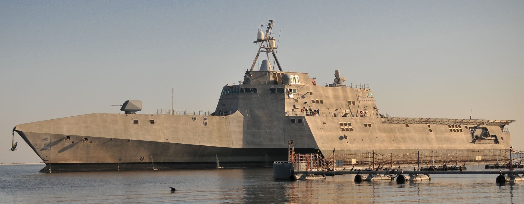 lcs-2 uss independence littoral combat ship us navy class 02 naval station mayport florida