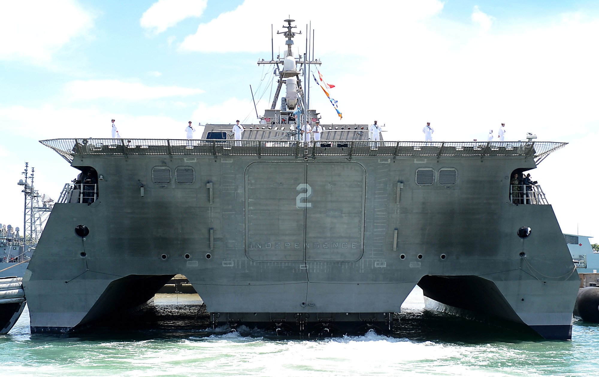 lcs-2 uss independence littoral combat ship us navy class 33