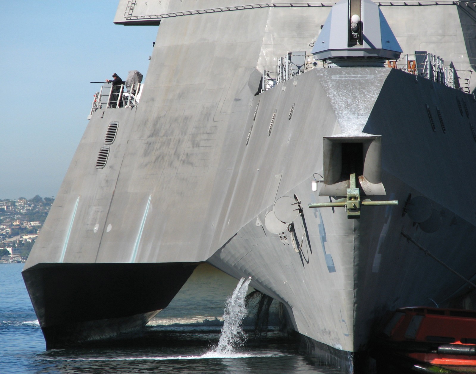 lcs-2 uss independence littoral combat ship us navy class 21a