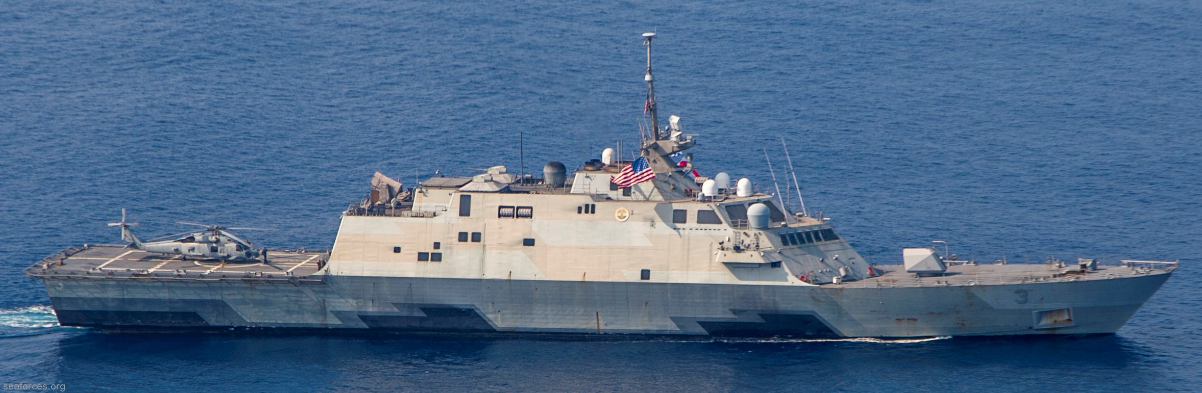 lcs-3 uss fort worth littoral combat ship freedom class us navy 03 exercise malabar 2015
