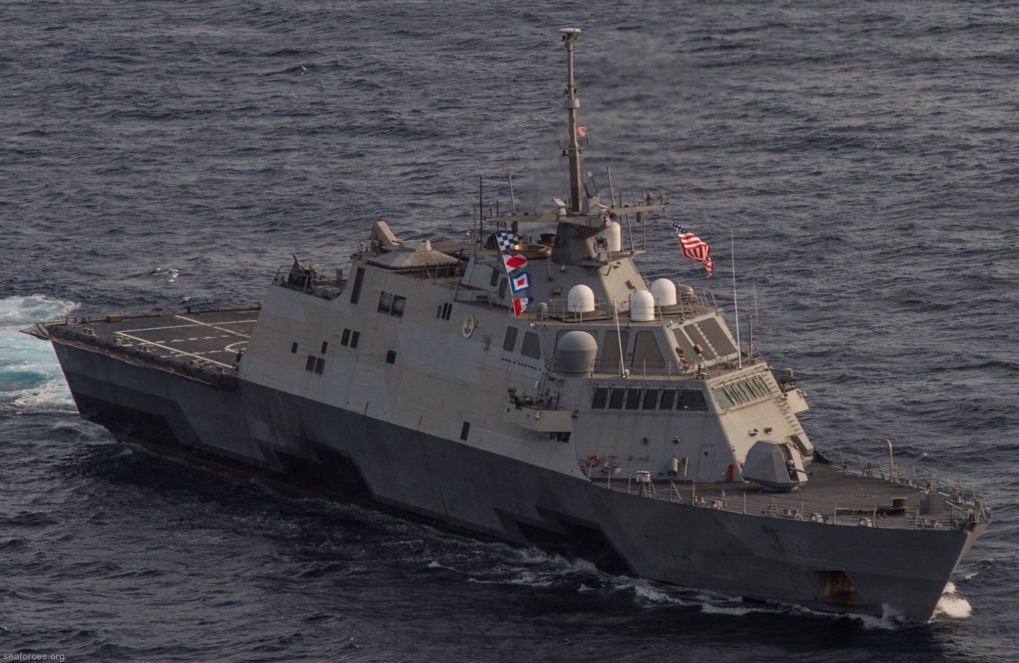 lcs-3 uss fort worth littoral combat ship freedom class us navy 06
