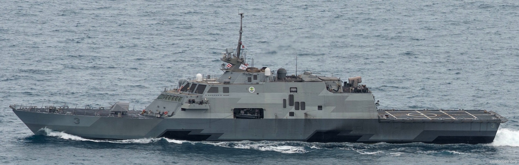lcs-3 uss fort worth littoral combat ship freedom class us navy 23