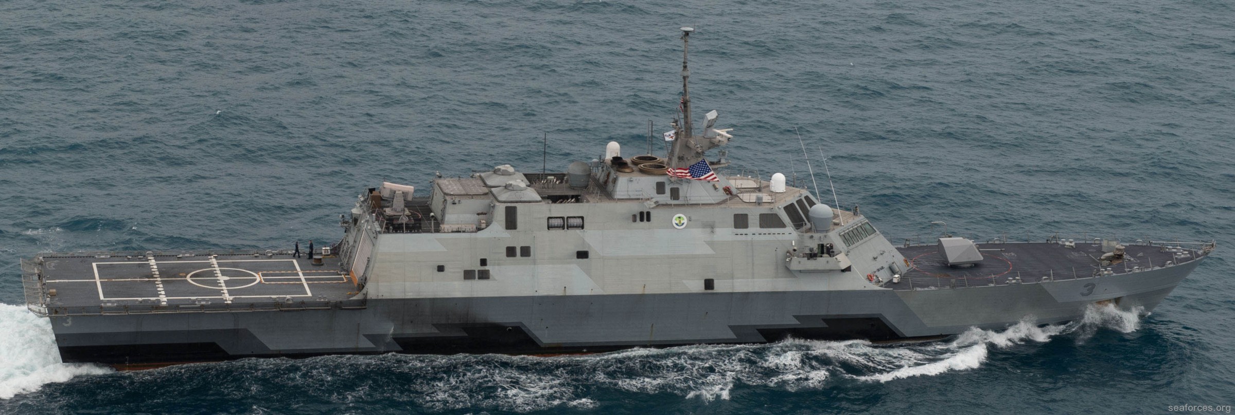 lcs-3 uss fort worth littoral combat ship freedom class us navy 24