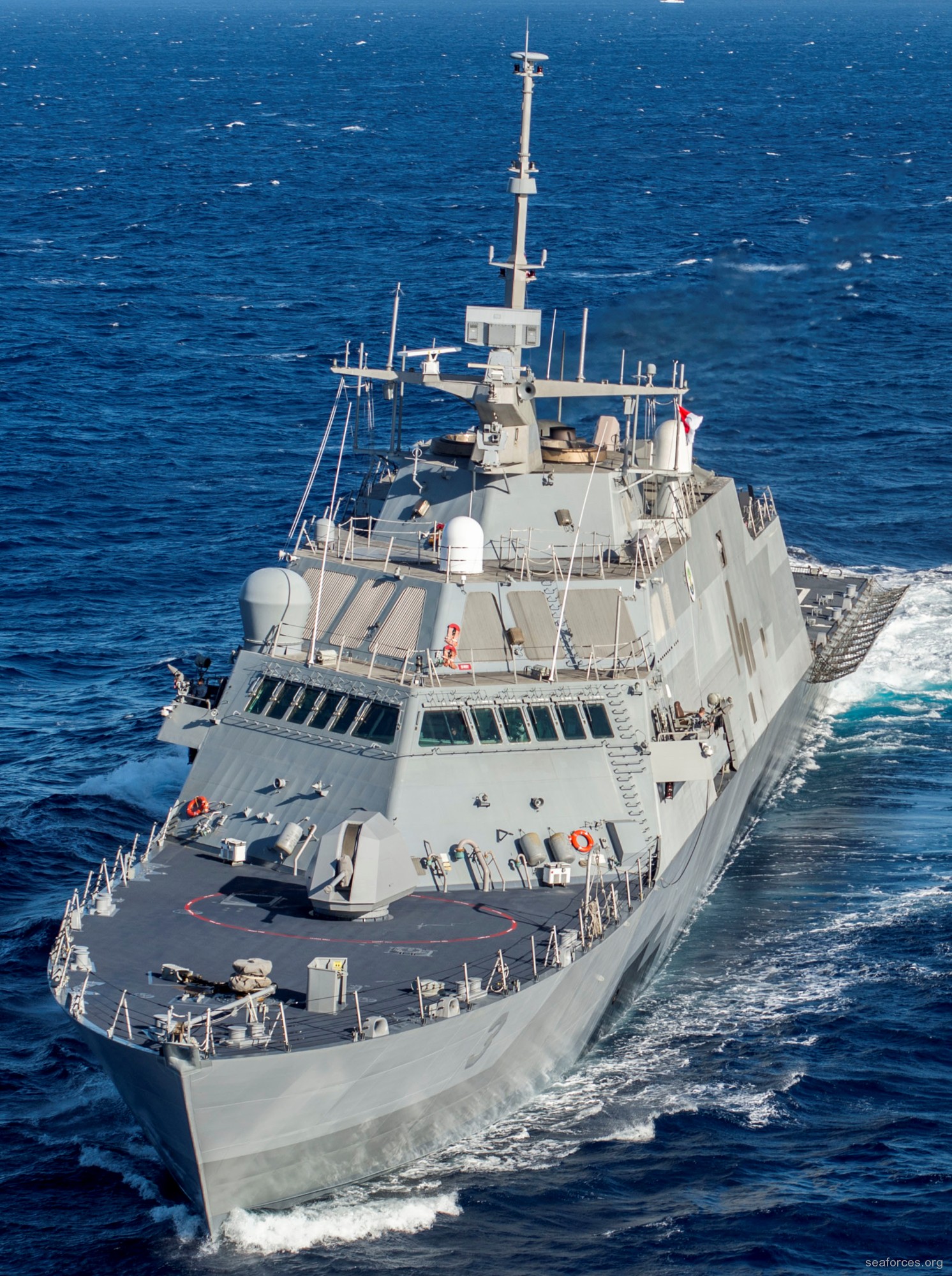 lcs-3 uss fort worth littoral combat ship freedom class us navy 34