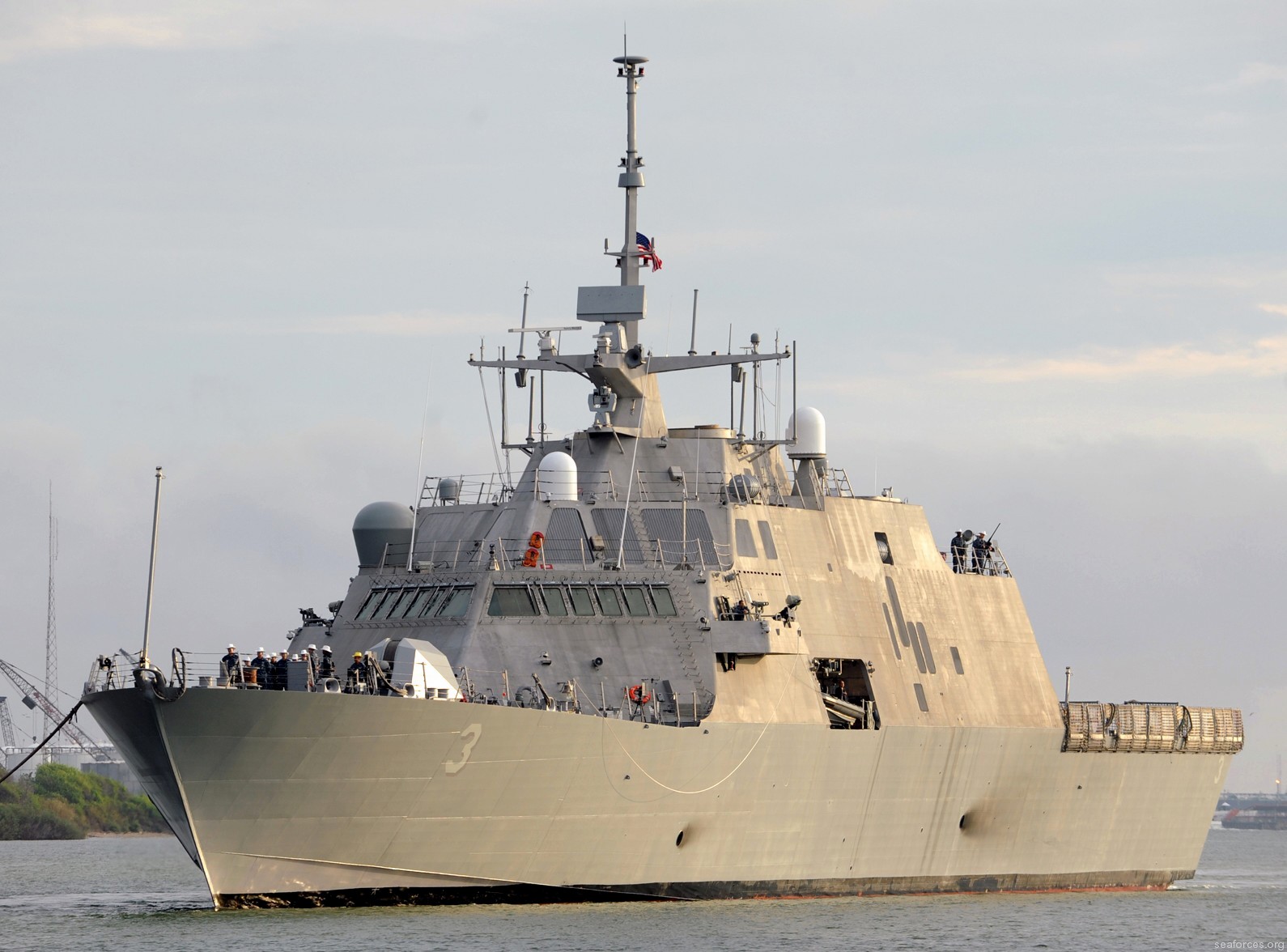 lcs-3 uss fort worth littoral combat ship freedom class us navy 57