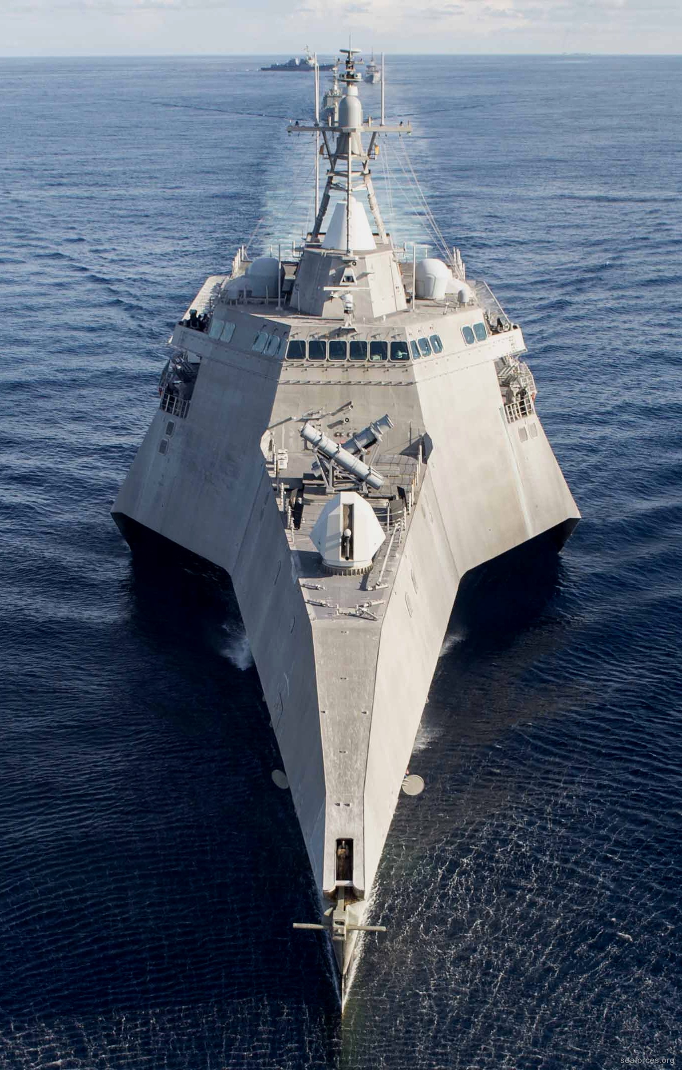 lcs-4 uss coronado independence class littoral combat ship us navy 11 south china sea