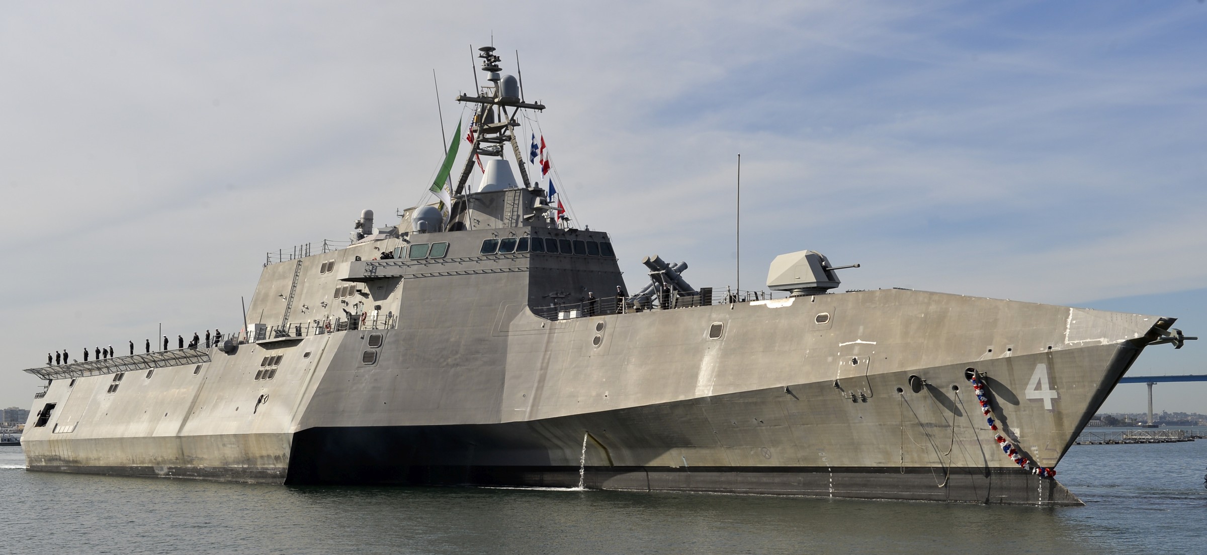 lcs-4 uss coronado independence class littoral combat ship us navy 31 san diego homeport