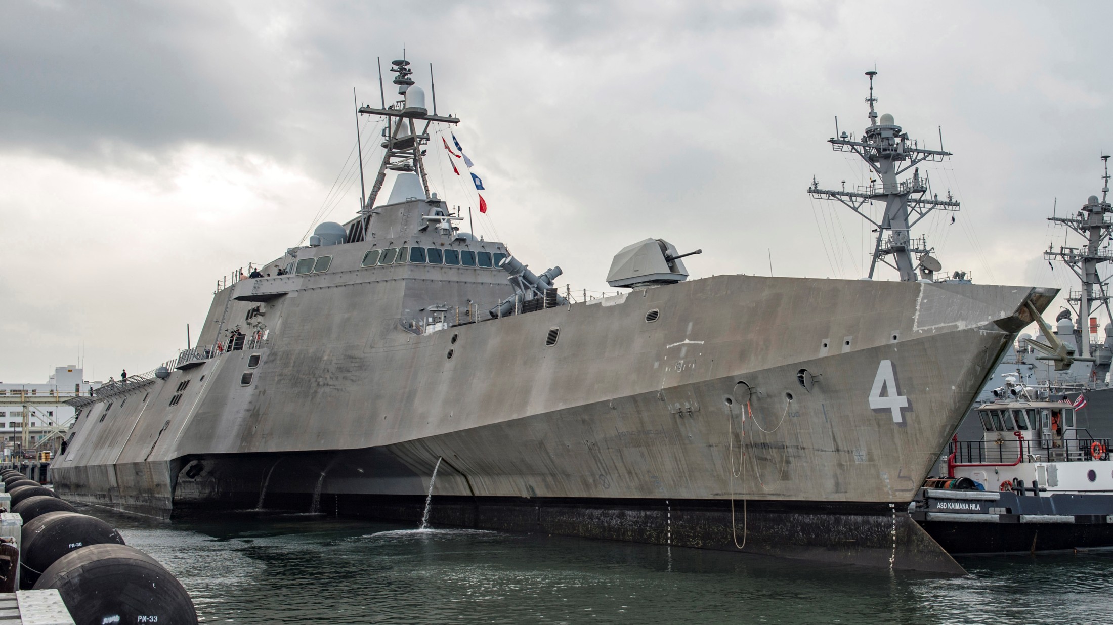 lcs-4 uss coronado independence class littoral combat ship us navy 36 joint base pearl harbor hickam hawaii