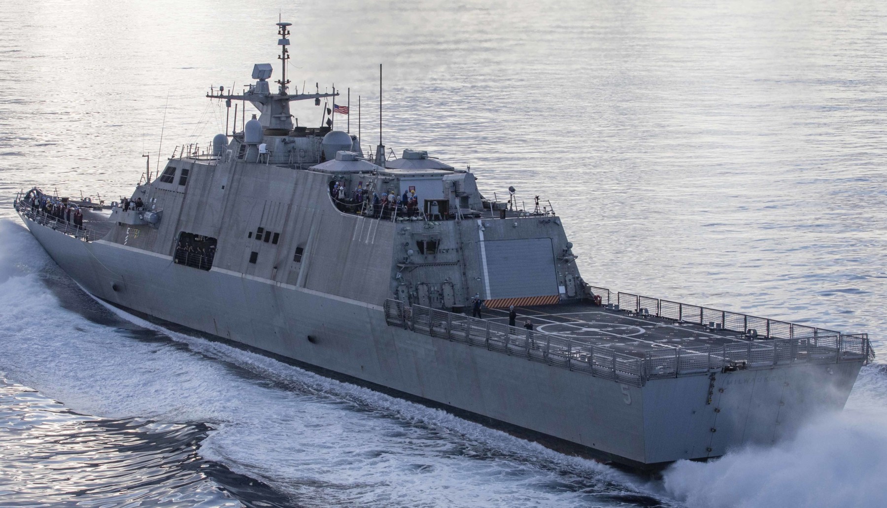lcs-5 uss milwaukee freedom class littoral combat ship us navy 53