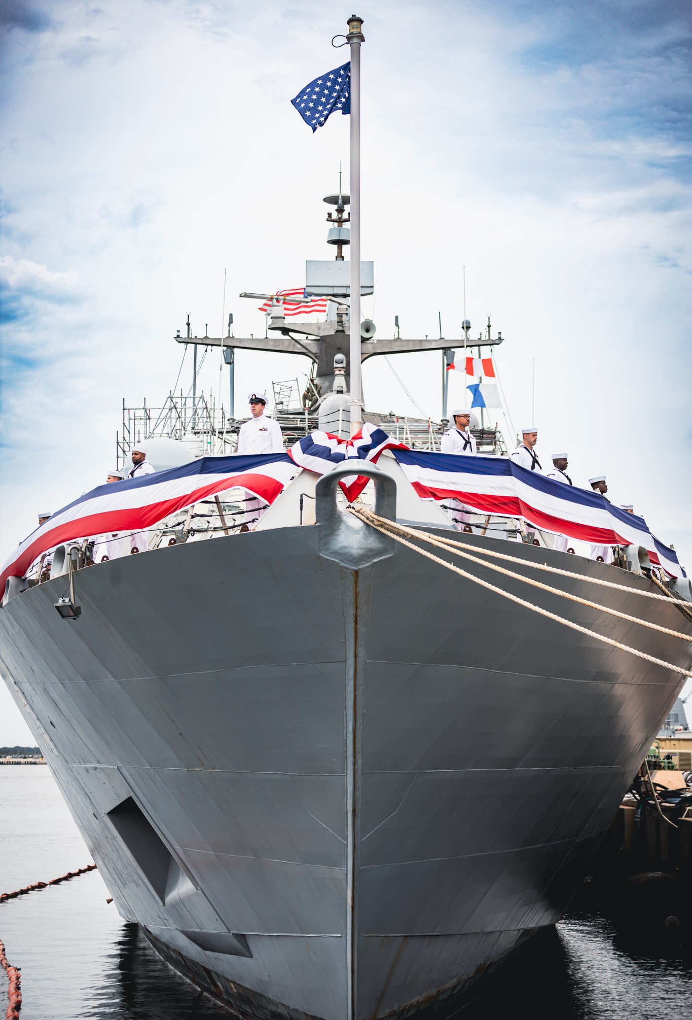 lcs-5 uss milwaukee freedom class littoral combat ship decommissioning naval station mayport florida 2023