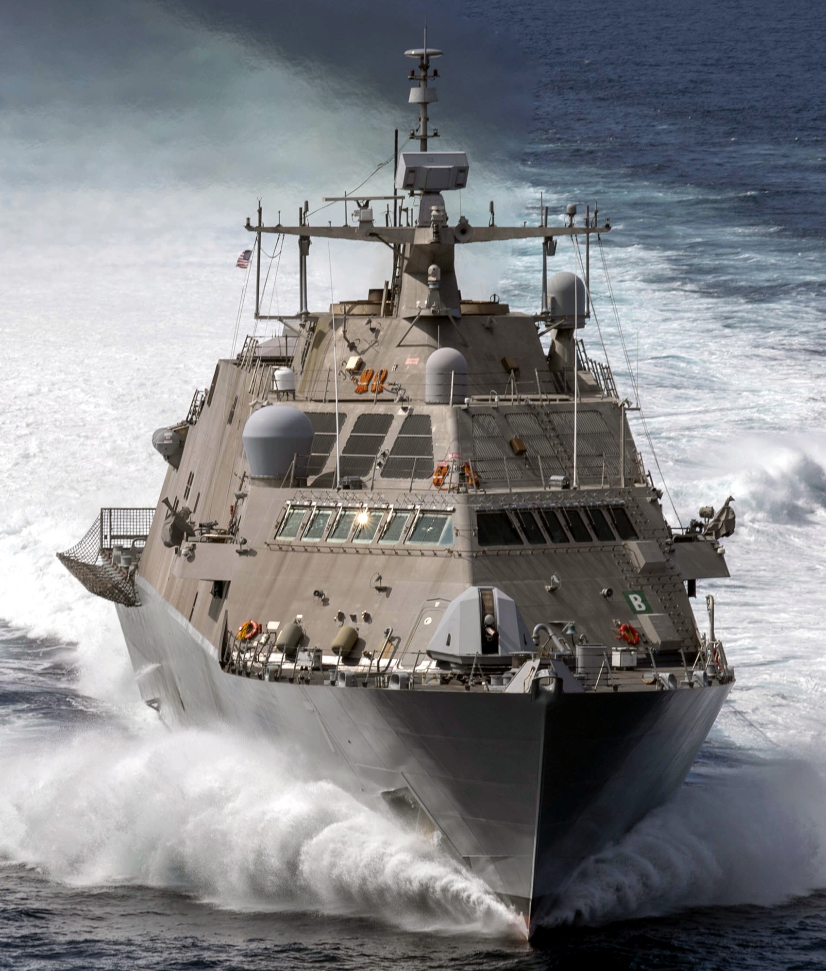 lcs-7 uss detroit freedom class littoral combat ship us navy 34