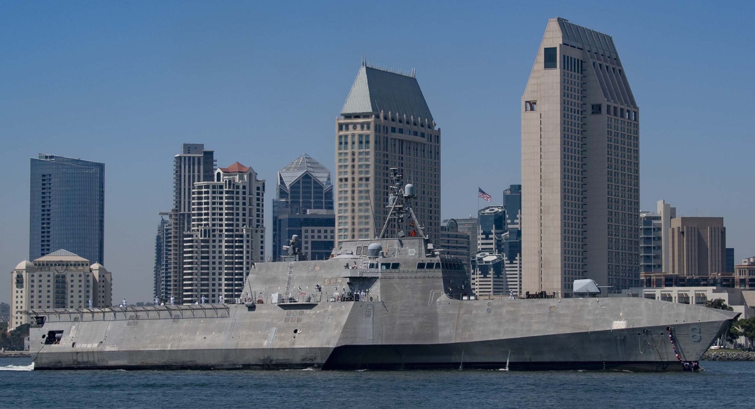 lcs-8 uss montgomery independence class littoral combat ship us navy 12 san diego returning deployment