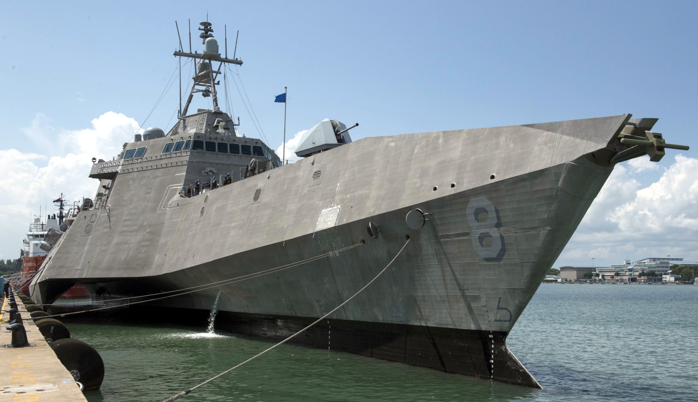 lcs-8 uss montgomery independence class littoral combat ship us navy 40 changi naval base singapore