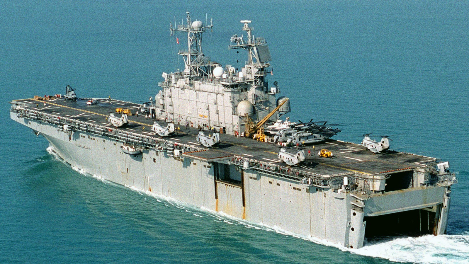 chrome SH2#203*3 Amphibious Assault Ship US Navy LHA-1 not mailed USS Tarawa 