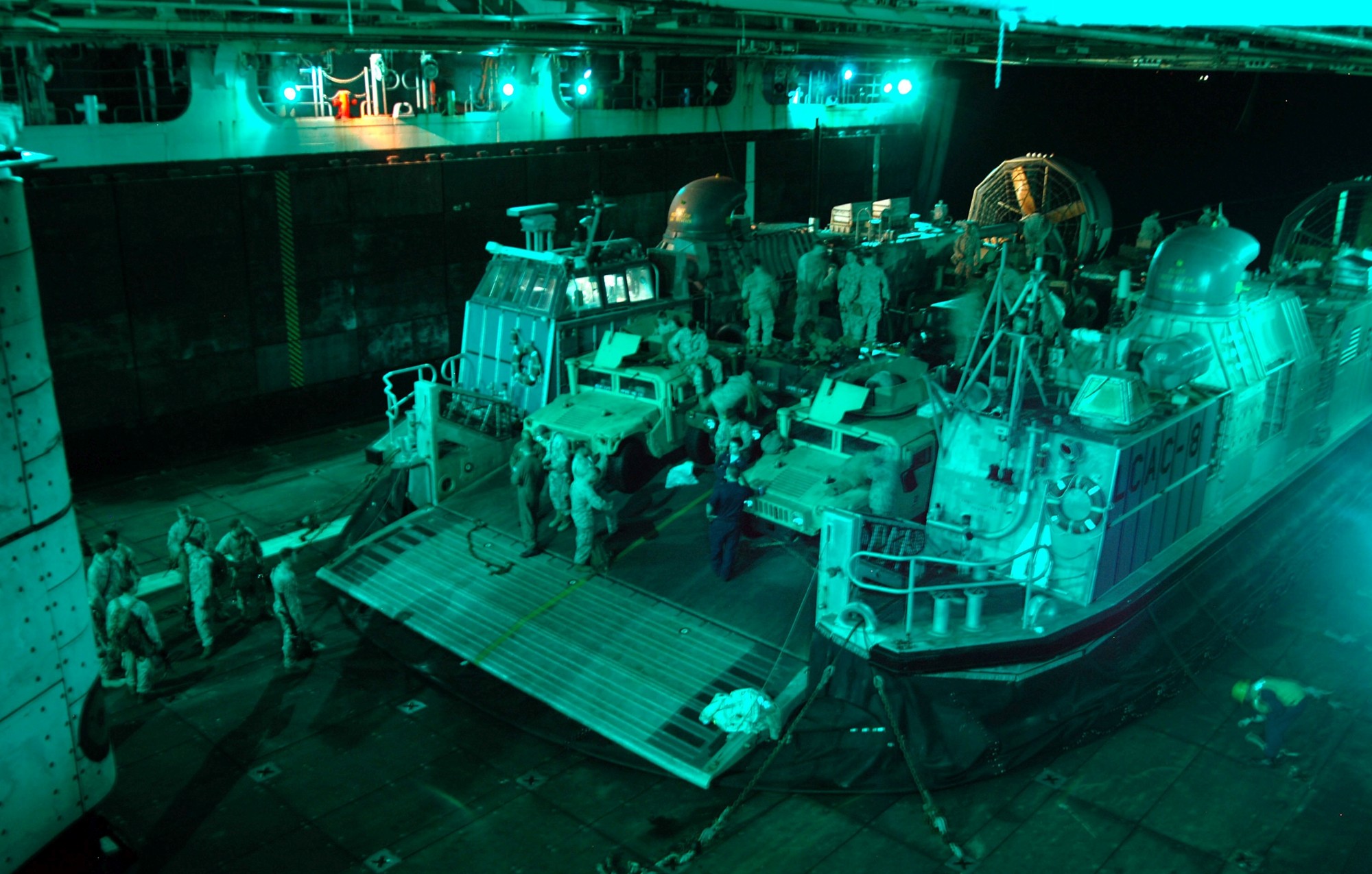 lha-1 uss tarawa amphibious assault ship us navy 11th meu soc marines hmm-166 lcac well deck 48