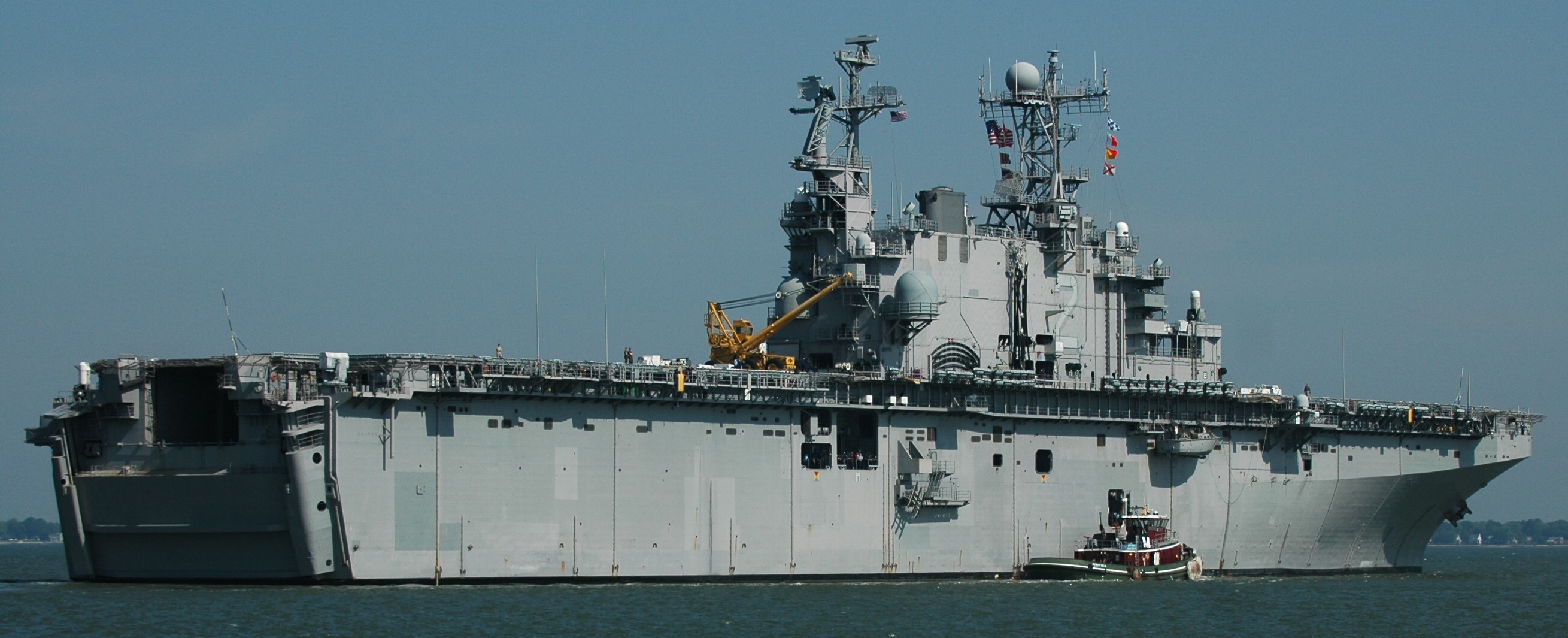 lha-2 uss saipan tarawa class amphibious assault ship us navy 23