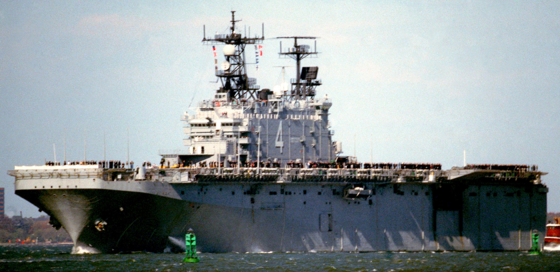 lha-4 uss nassau tarawa class amphibious assault ship us navy 120