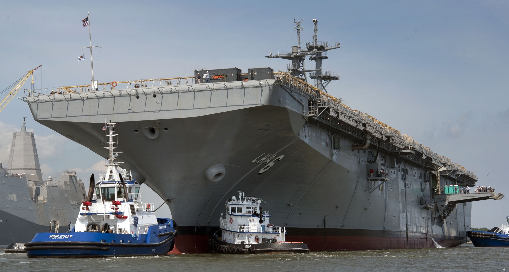 lha-6 uss america amphibious assault ship us navy 88 huntington ingalls shipbuilding pascagoula mississippi