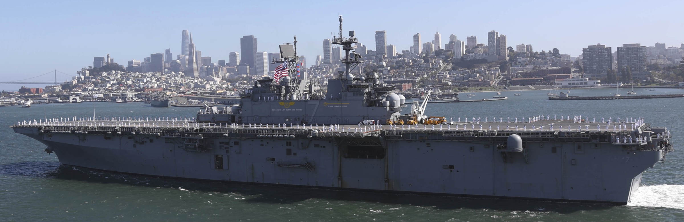 lha-7 uss tripoli america class amphibious assault ship us navy 32