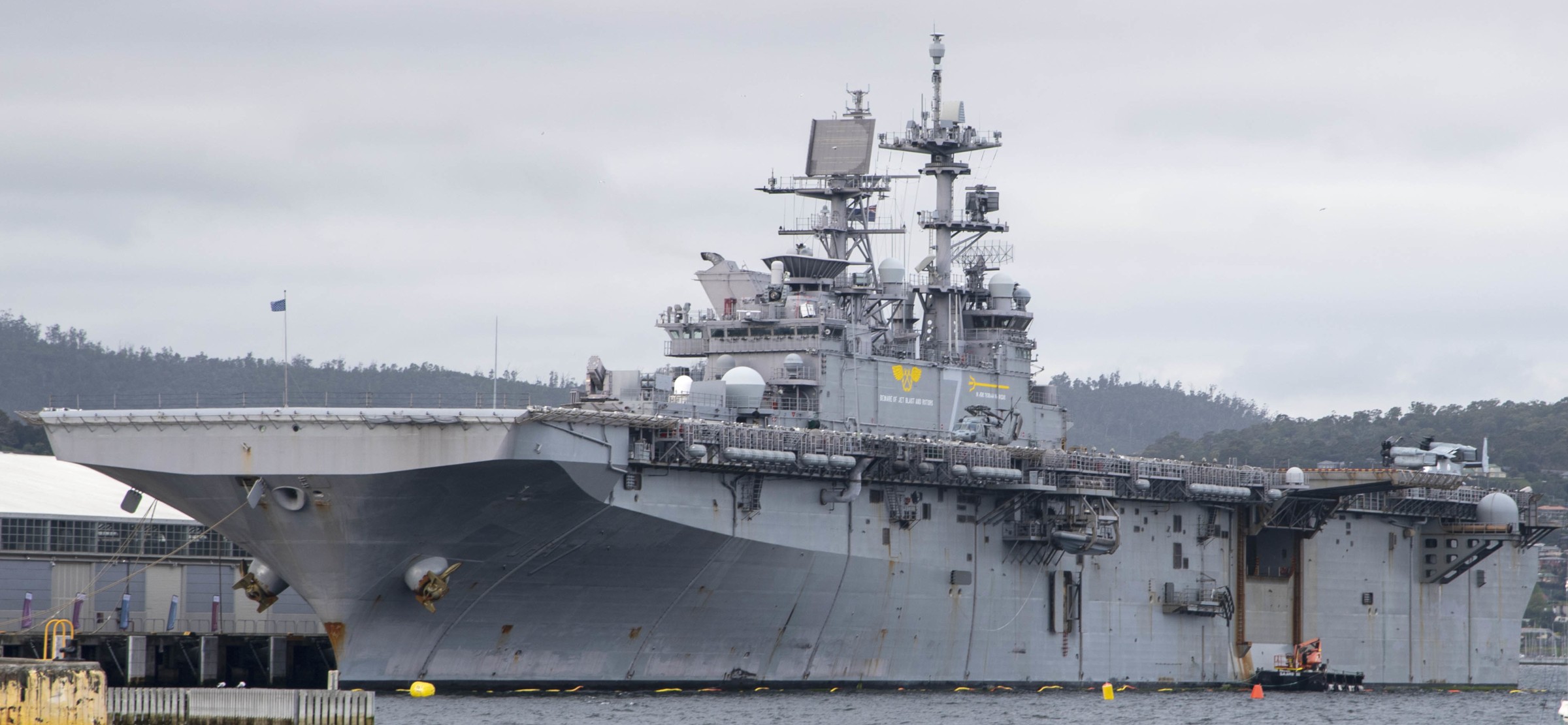 lha-7 uss tripoli america class amphibious assault ship landing us navy hobart tasmania australia 73