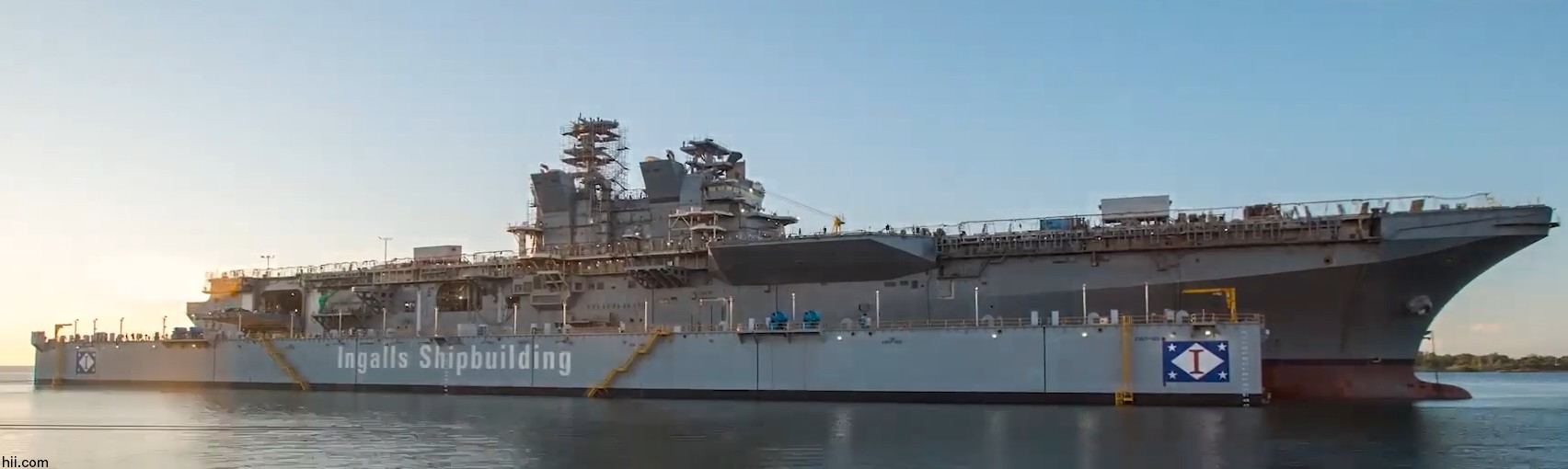 lha-8 uss bougainville america class amphibious assault ship huntington ingalls pascagoula hii launching 2023 19