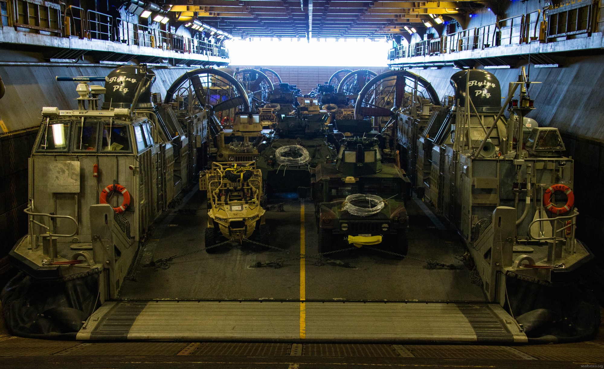 lhd-1 uss wasp amphibious assault landing ship dock helicopter us navy landing craft air-cushioned lcac 08