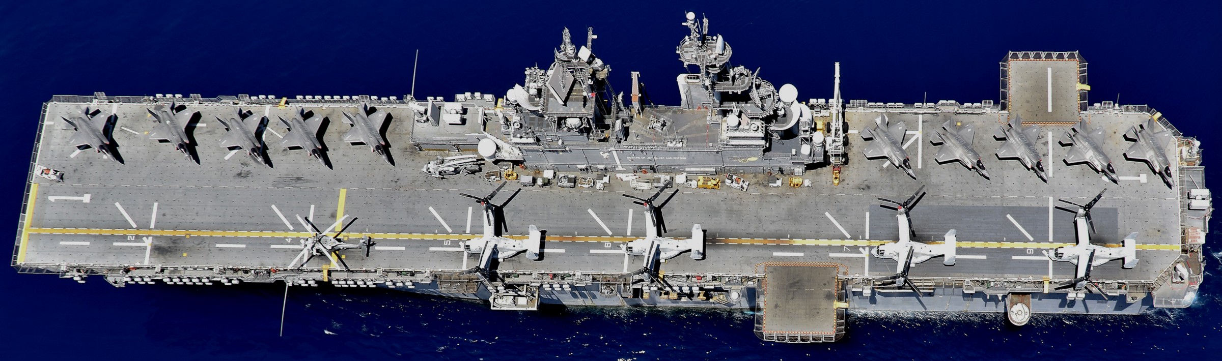 lhd-1 uss wasp amphibious assault landing ship dock helicopter us navy mv-22b osprey 152