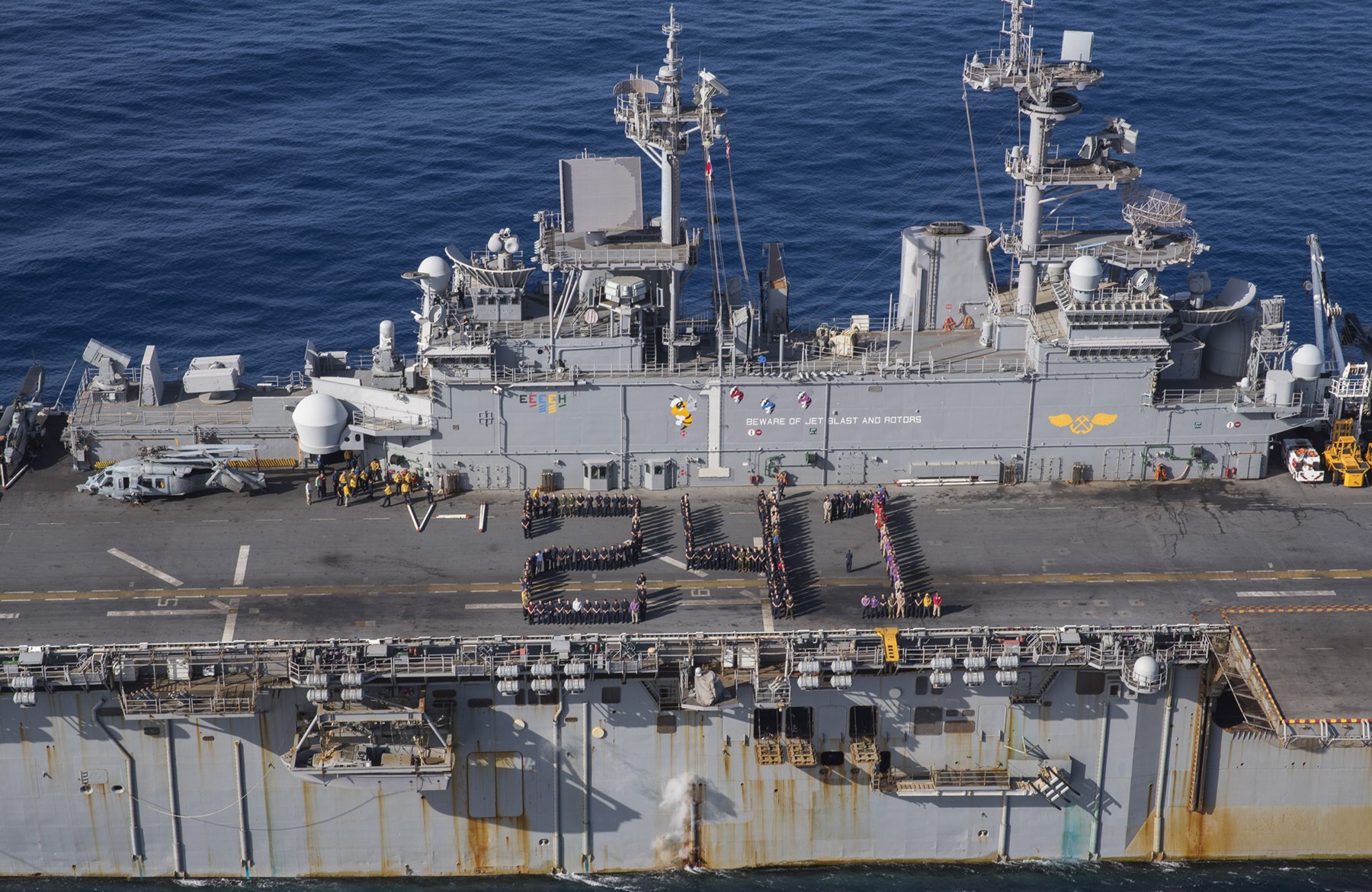 lhd-1 uss wasp amphibious assault landing ship dock helicopter us navy mediterranean sea 183