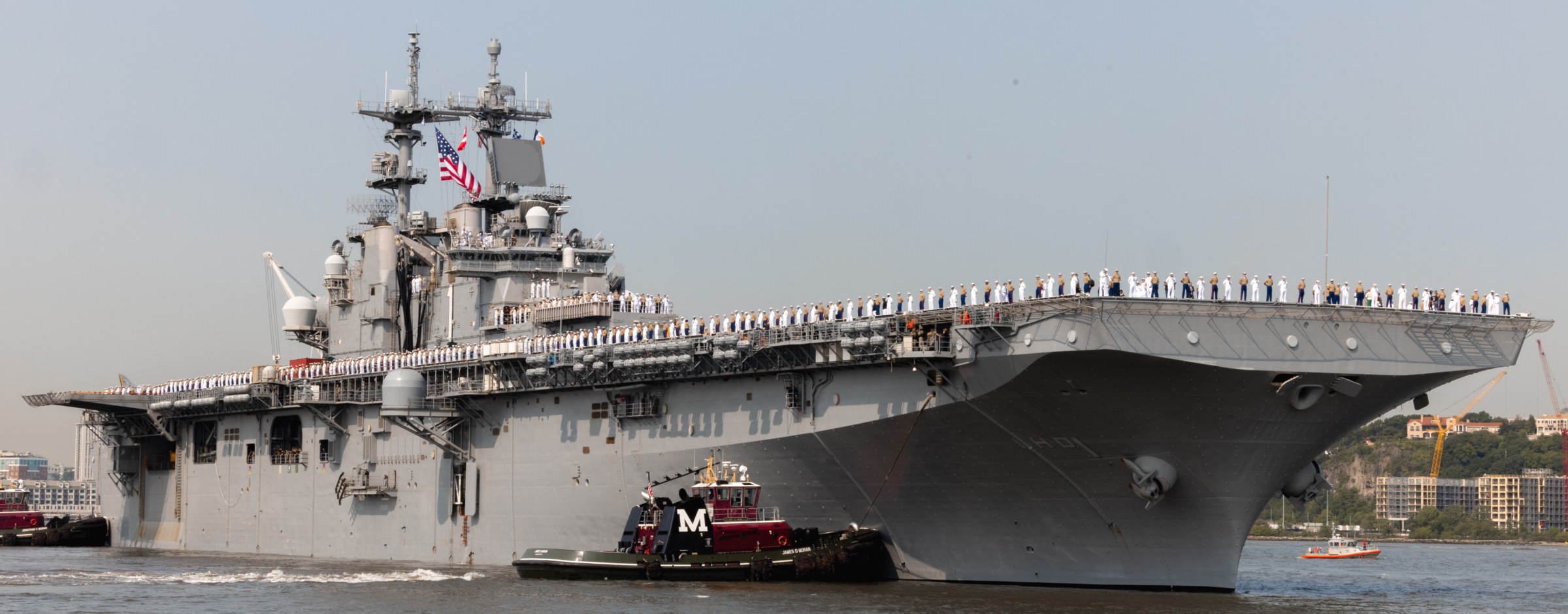 lhd-1 uss wasp amphibious assault ship landing dock helicopter us navy fleet week new york 210