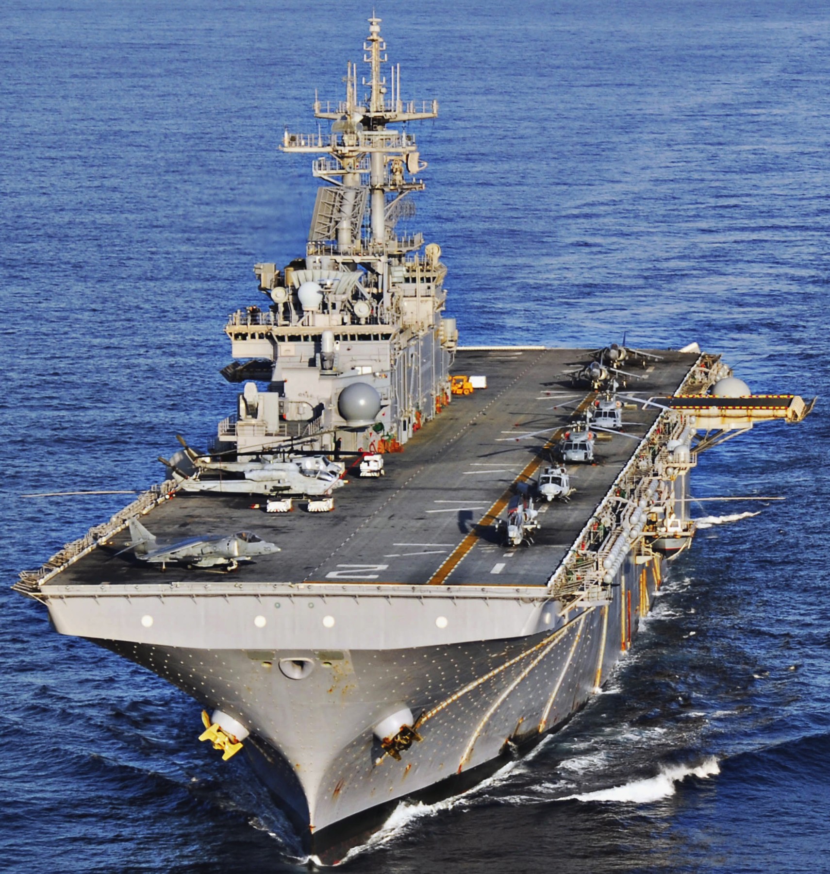 lhd-2 uss essex wasp class amphibious assault ship landing helicopter us navy marines hmm-265 east china sea 56