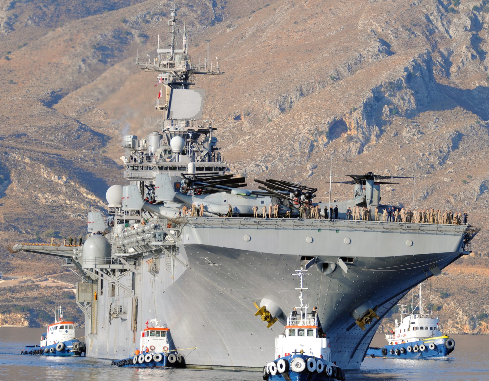 lhd-3 uss kearsarge wasp class amphibious assault ship us navy marines vmm-266 nsa souda bay crete greece 78