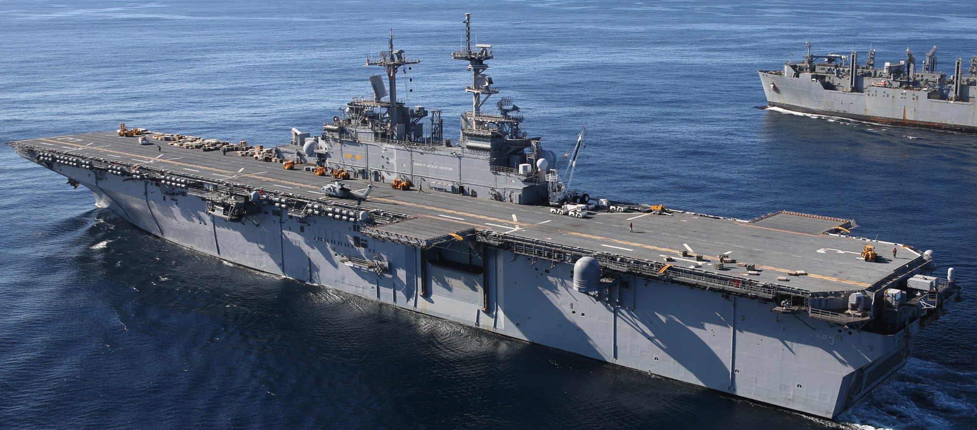 lhd-3 uss kearsarge wasp class amphibious assault ship us navy ammunition onload 90