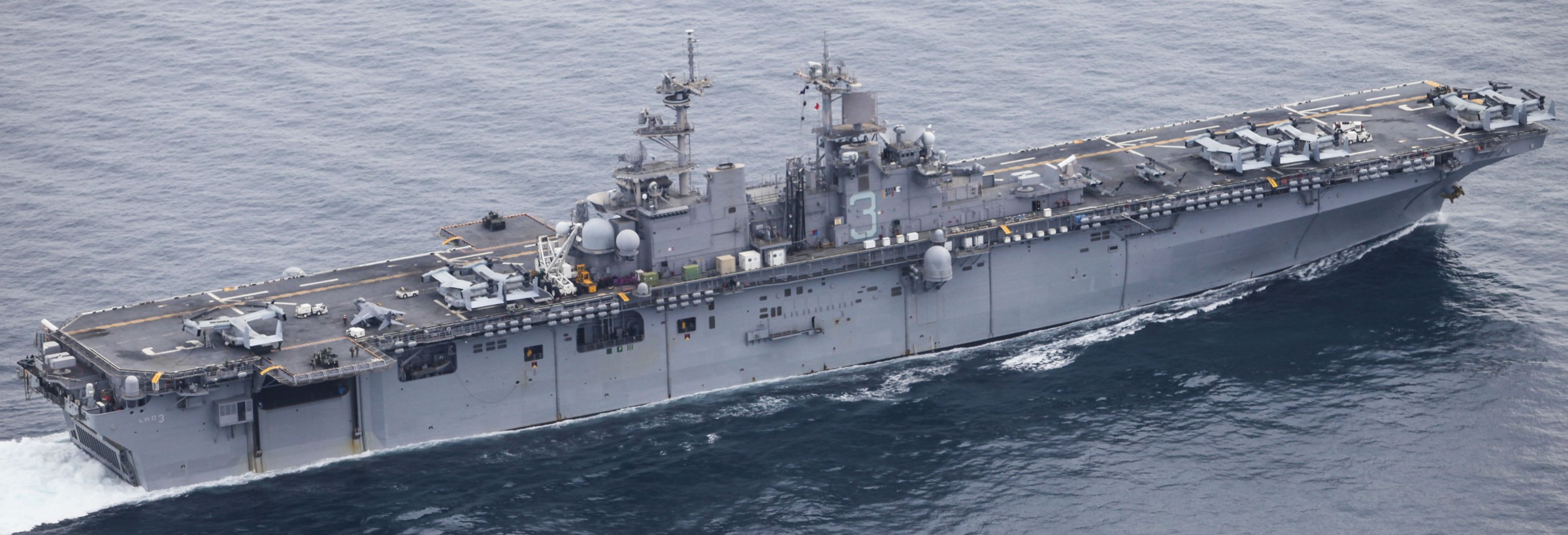 lhd-3 uss kearsarge wasp class amphibious assault ship us navy marines vmm-266 92 comptuex