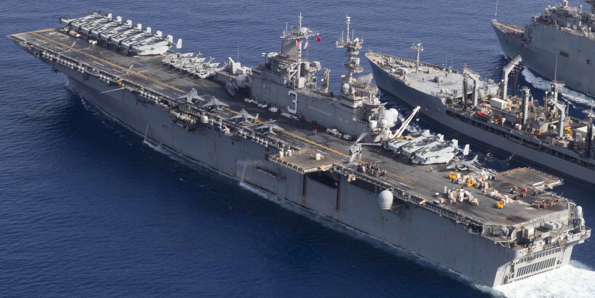 lhd-3 uss kearsarge wasp class amphibious assault ship us navy marines vmm-162 mediterranean sea 166