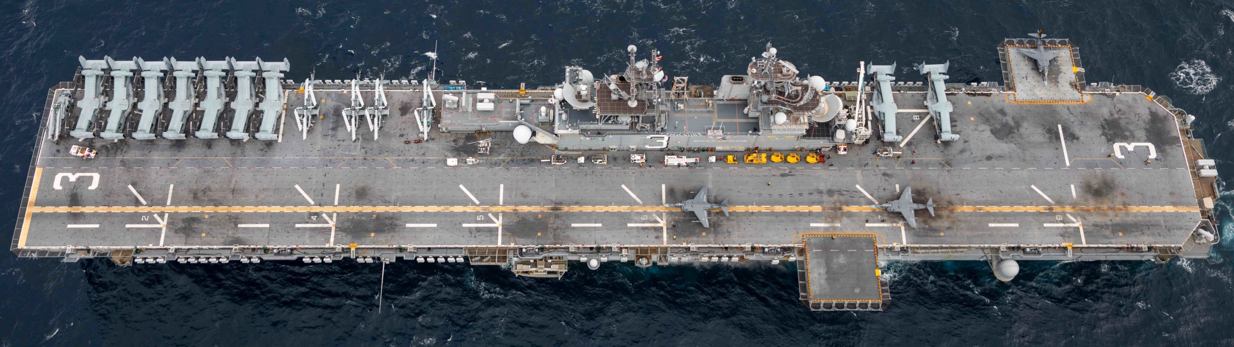 lhd-3 uss kearsarge wasp class amphibious assault ship us navy marines vmm-263 exercise northern viking 225