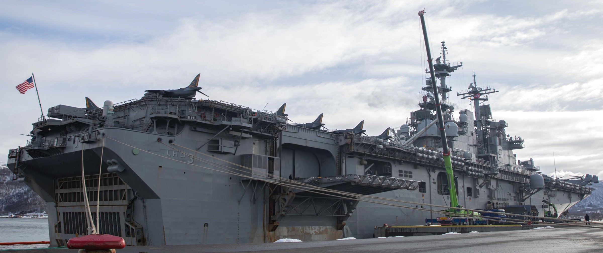 lhd-3 uss kearsarge wasp class amphibious assault ship us navy marines vmm-263 tromso norway 231