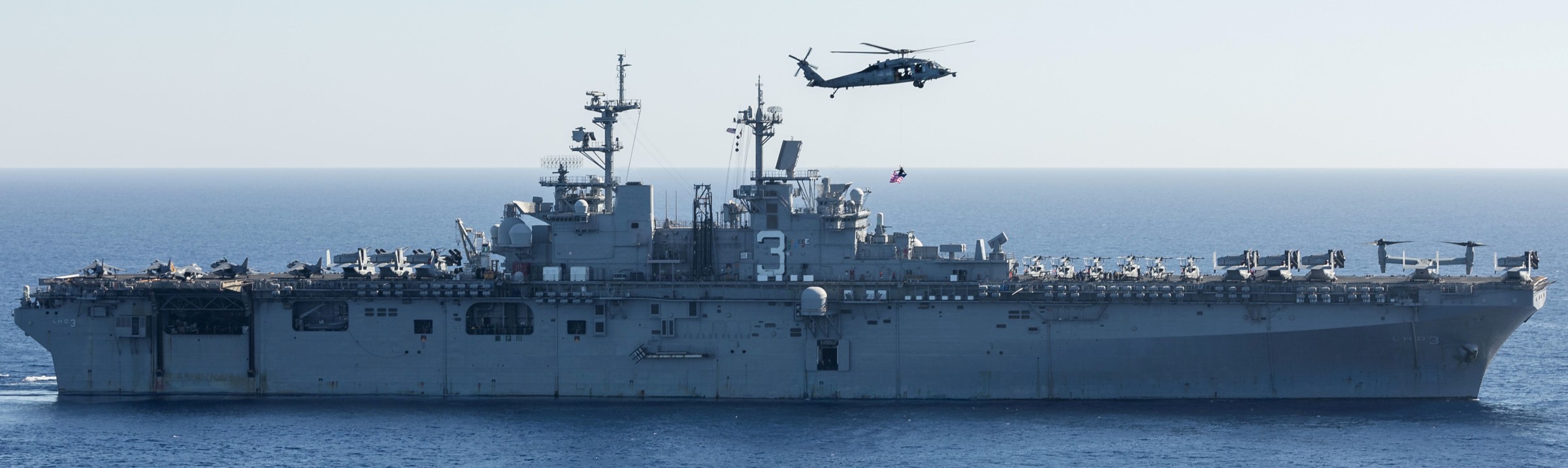 lhd-3 uss kearsarge wasp class amphibious assault ship us navy marines vmm-263 rein 246