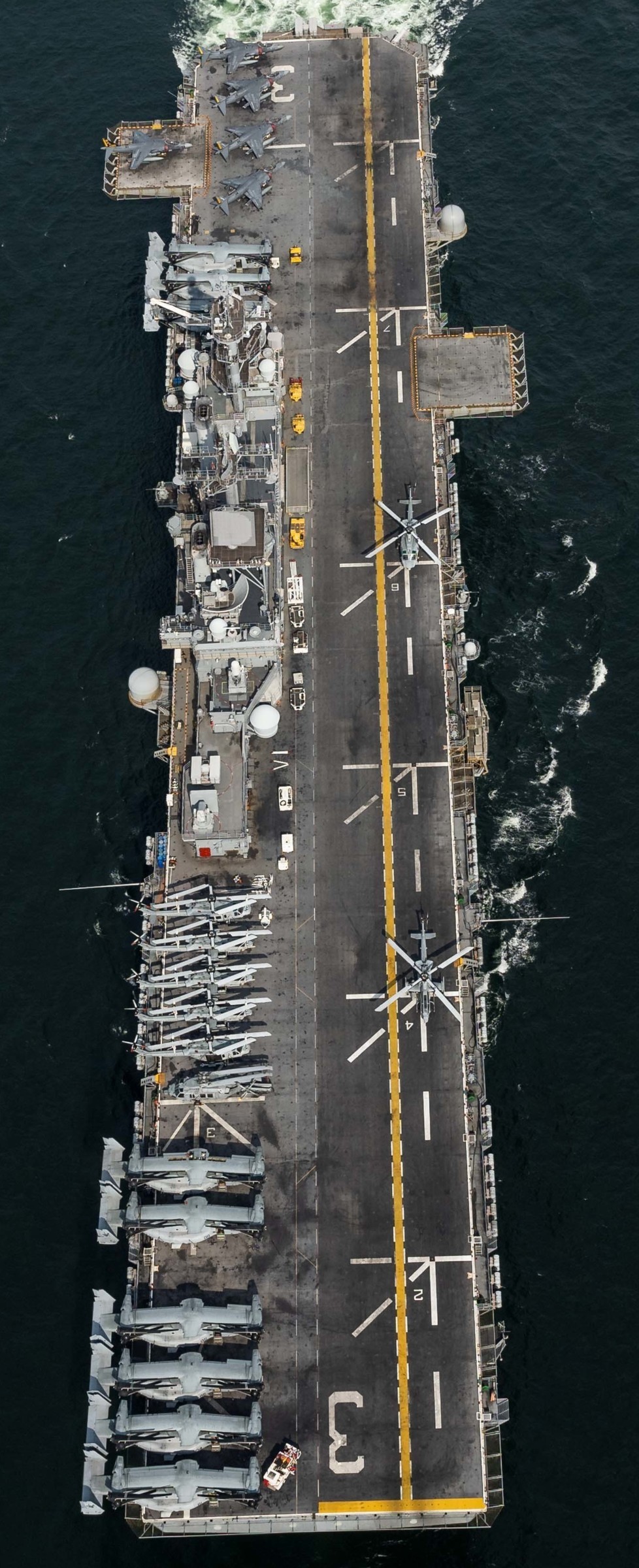 lhd-3 uss kearsarge wasp class amphibious assault ship us navy marines vmm-263 baltic sea 248