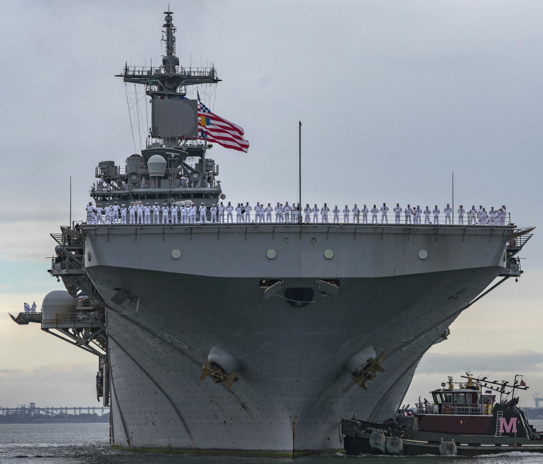 lhd-3 uss kearsarge wasp class amphibious assault ship landing dock us navy marines returning naval station norfolk virginia 249