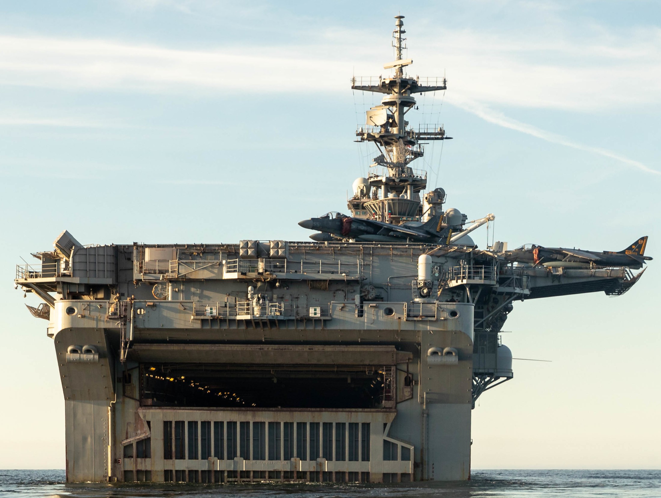 uss kearsarge lhd-3 amphibious assault ship us navy marines vmm-263rein nato baltic sea 2022 253