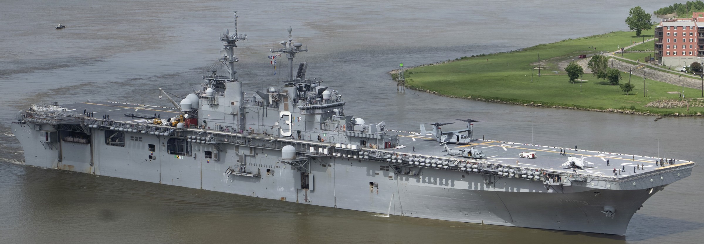 uss kearsarge lhd-3 amphibious assault ship sail 250 fleet week new orleans louisiana 2026 260