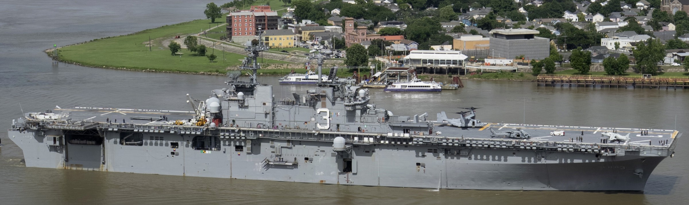 uss kearsarge lhd-3 amphibious assault ship sail 250 new orleans fleet week 2026 263