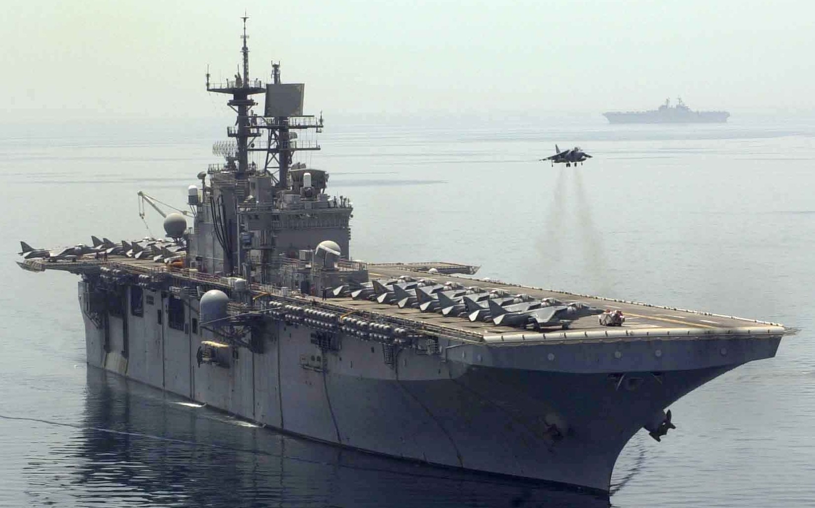 lhd-5 uss bataan wasp class amphibious assault ship dock landing helicopter us navy red sea 2003