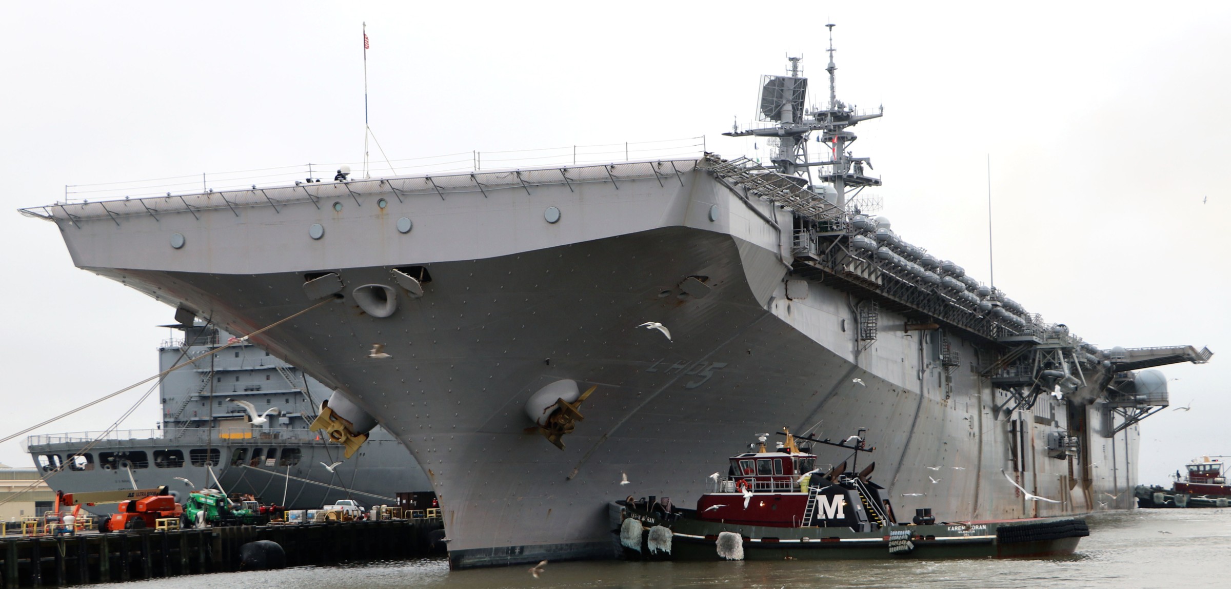 lhd-5 uss bataan wasp class amphibious assault ship dock landing helicopter us navy naval station norfolk virginia 143
