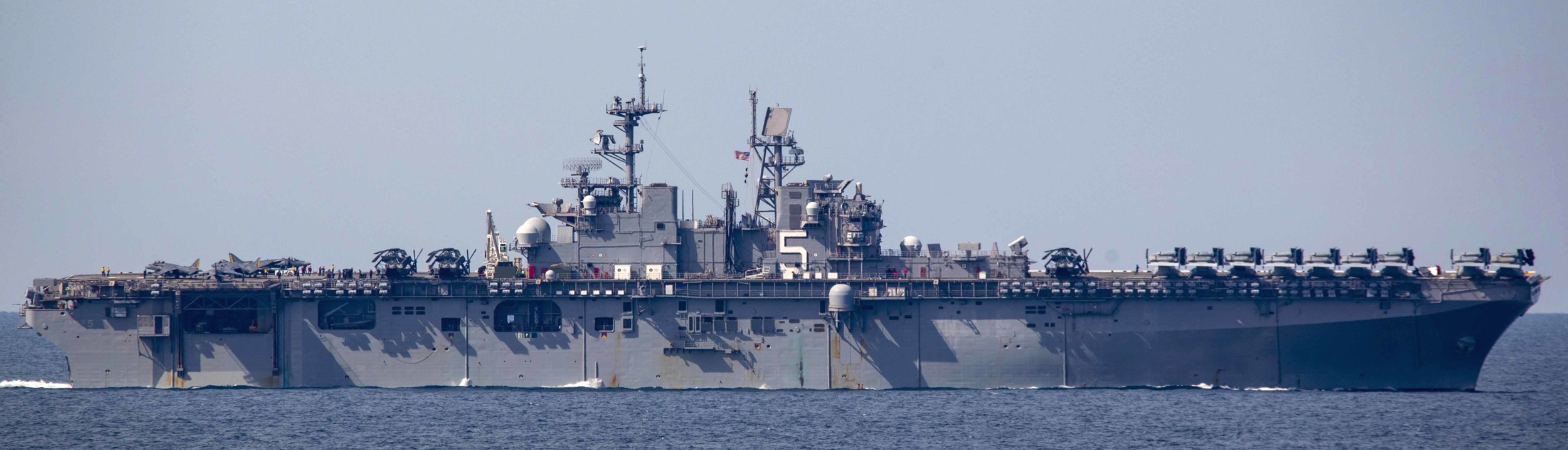 lhd-5 uss bataan wasp class amphibious assault ship dock landing helicopter us navy vmm-365 marines 149